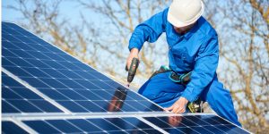 Installation Maintenance Panneaux Solaires Photovoltaïques à Taize-Aizie